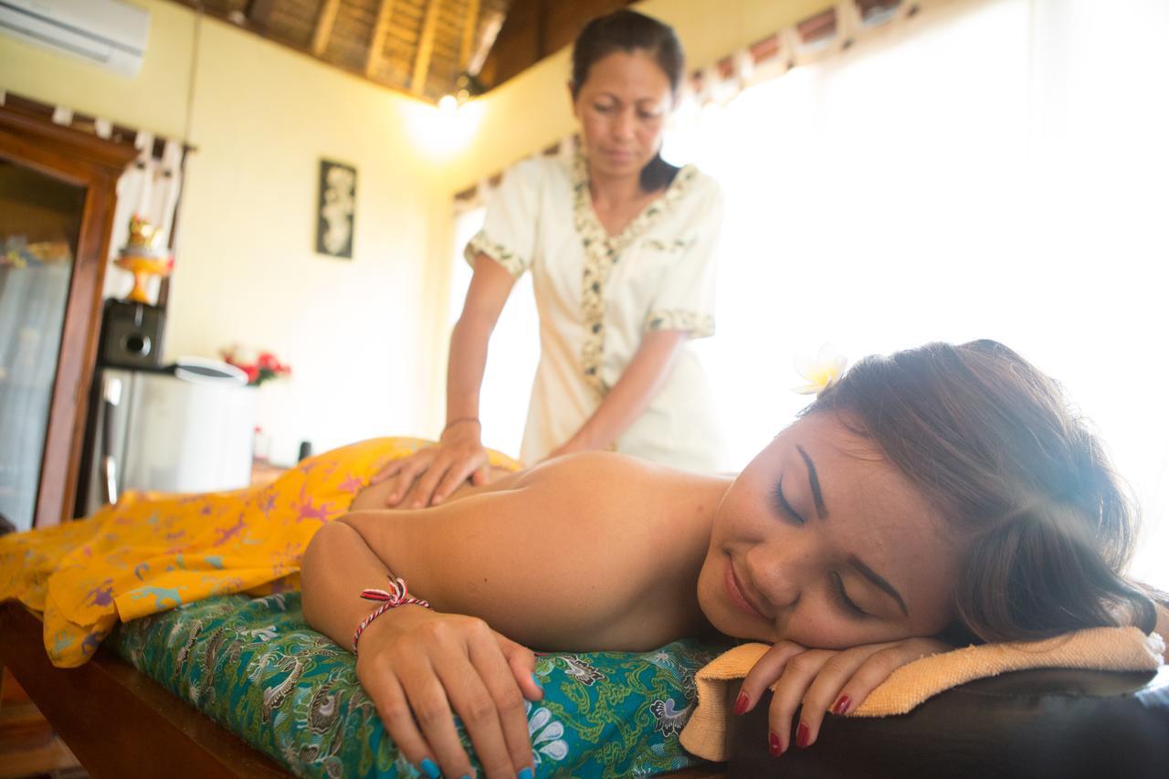 D'Coin Lembongan Otel Dış mekan fotoğraf