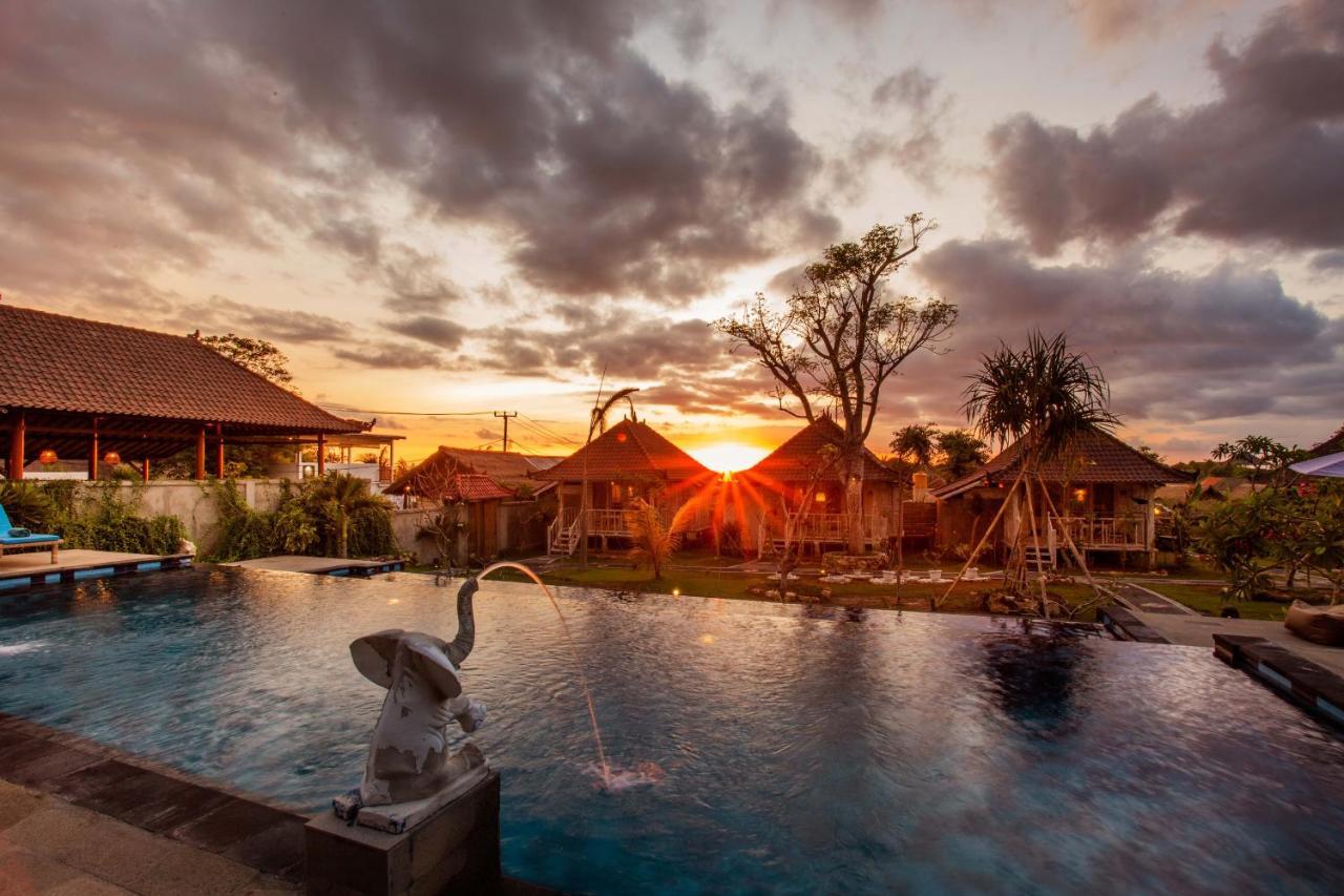 D'Coin Lembongan Otel Nusa Lembongan Dış mekan fotoğraf